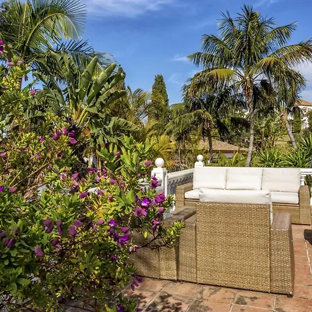 Vivi Homes - Bella - Private Pool - Garden Marbella