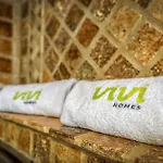 Vivi Homes - Bella - Private Pool - Garden Villa Marbella
