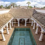 Vivi Homes - Bella - Private Pool - Garden