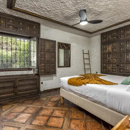 Vivi Homes - Bella - Private Pool - Garden Marbella