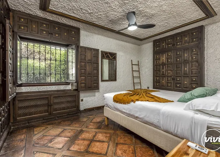 Vivi Homes - Bella - Private Pool - Garden Marbella