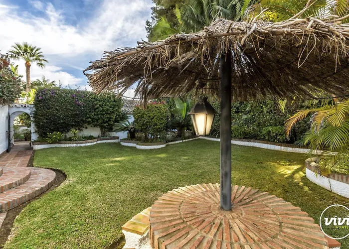 Villa Vivi Homes - Bella - Private Pool - Garden Marbella