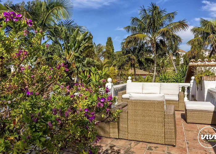 Vivi Homes - Bella - Private Pool - Garden Marbella