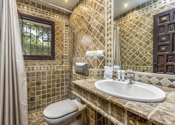Vivi Homes - Bella - Private Pool - Garden * Marbella
