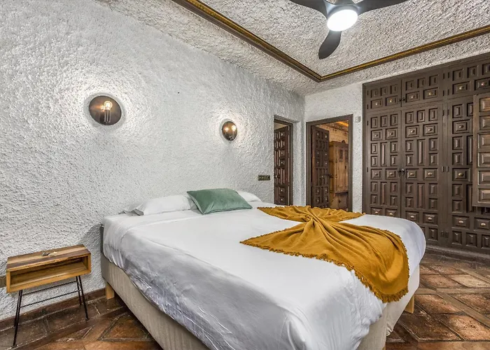 Вілла Vivi Homes - Bella - Private Pool - Garden